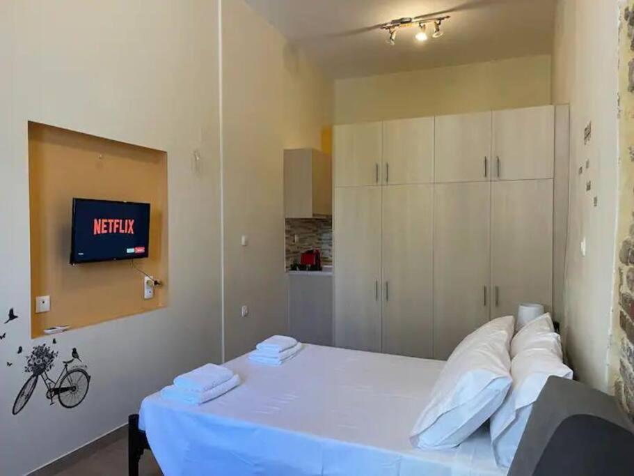 Q Apartments In Corfu Town Экстерьер фото
