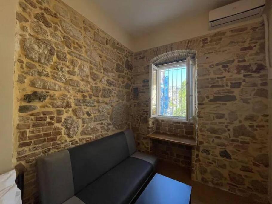 Q Apartments In Corfu Town Экстерьер фото