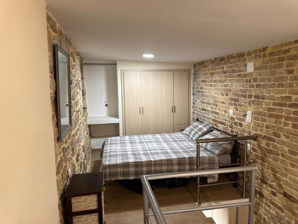 Q Apartments In Corfu Town Экстерьер фото