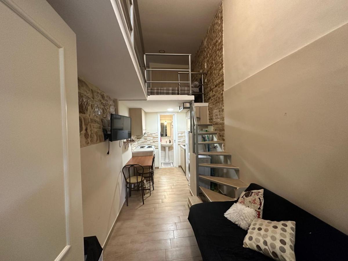 Q Apartments In Corfu Town Экстерьер фото